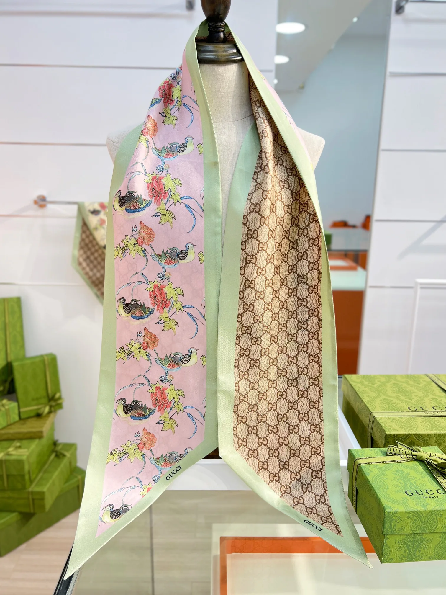 Платки Gucci 11527423