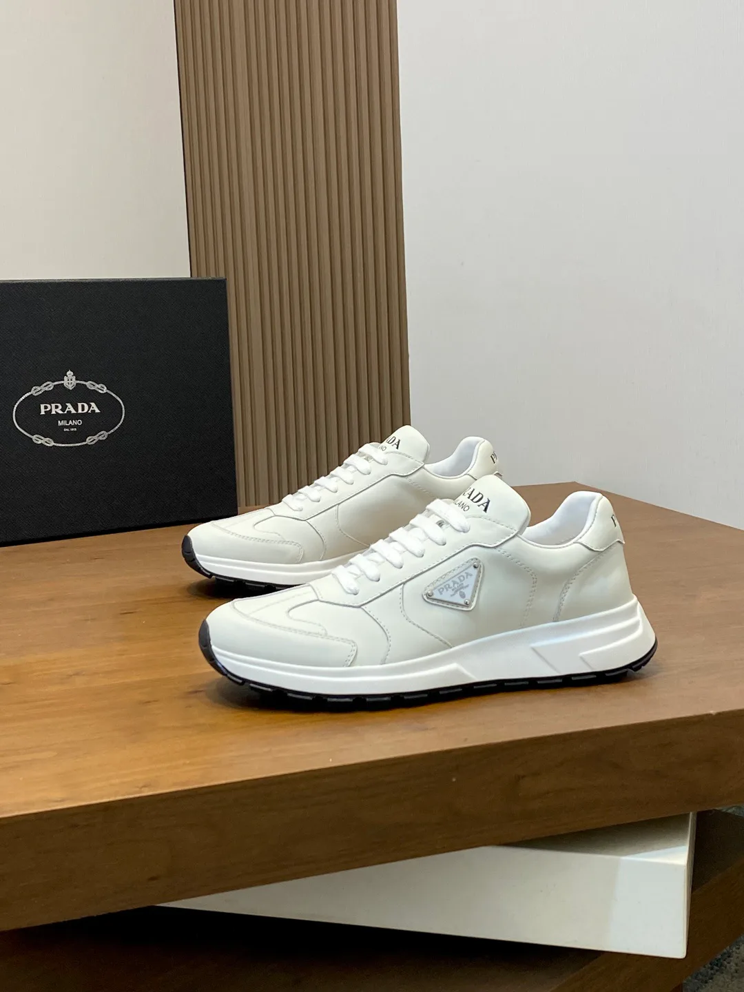 Кроссовки Мужские Prada 886257