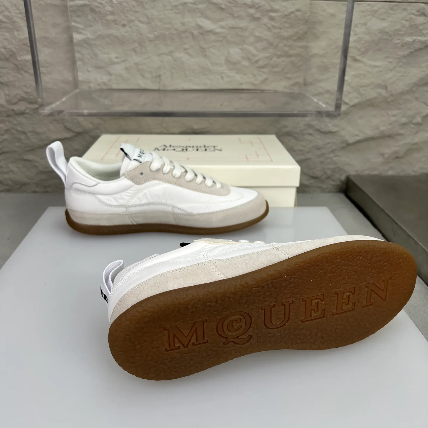 Кроссовки Женские Alexander Mcqueen 1276622