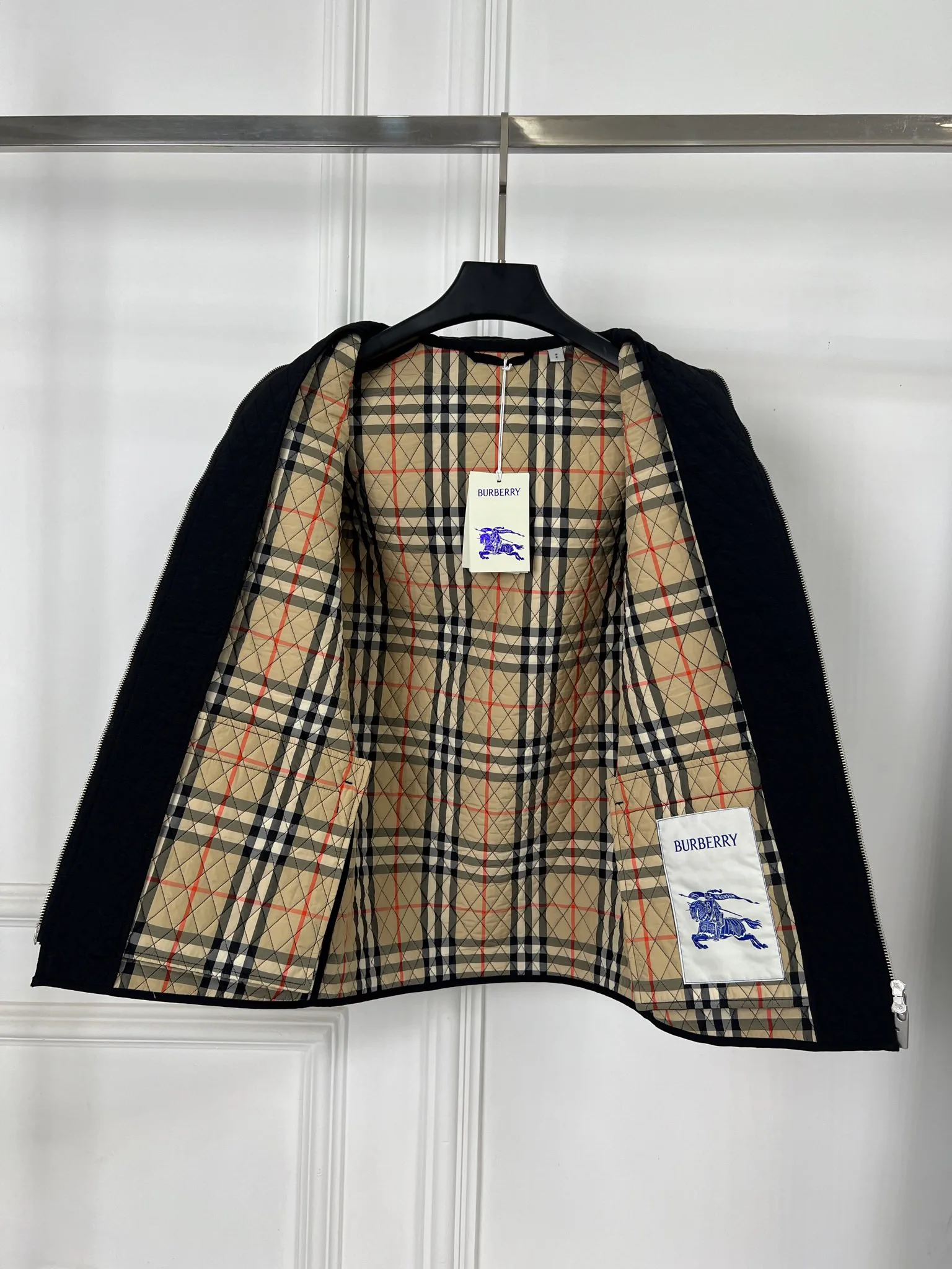 Куртки И Пуховики Женские Burberry 10898921