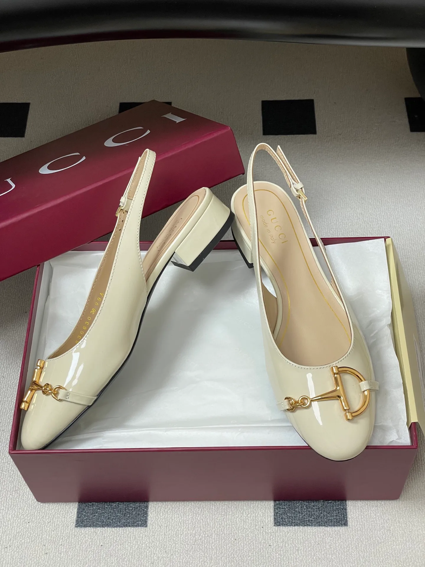 Туфли Женские Gucci 878975