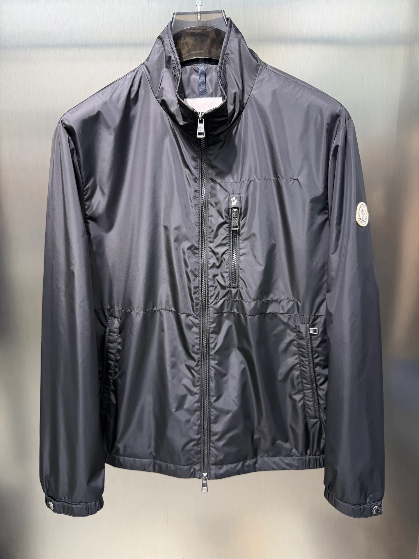 Куртки И Пуховики Женские Moncler 18177865