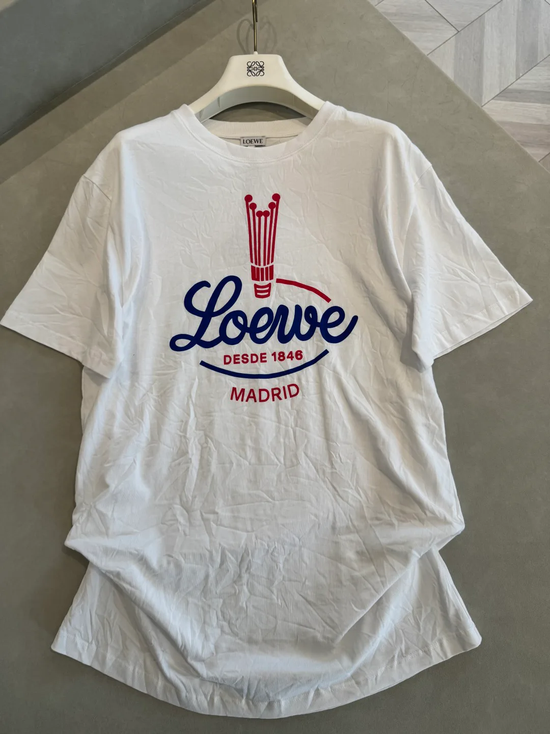 Футболки Женские Loewe 17509976