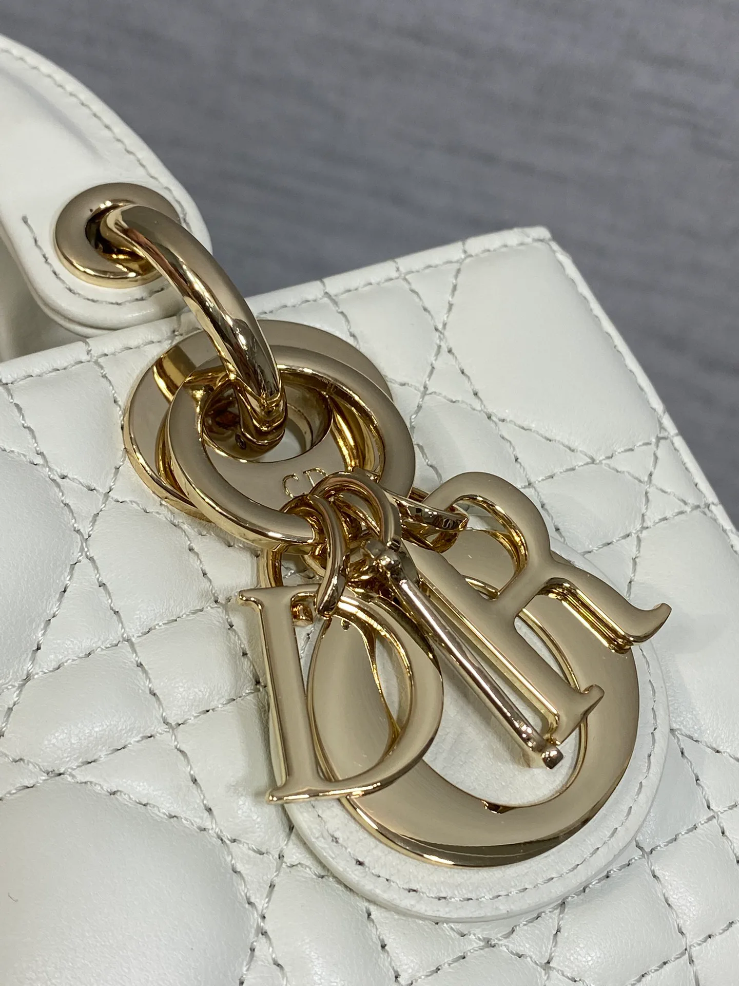 Сумки На Ремне Женские Christian Dior 167651