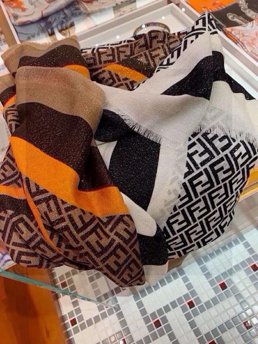 Шарфы Fendi 262376
