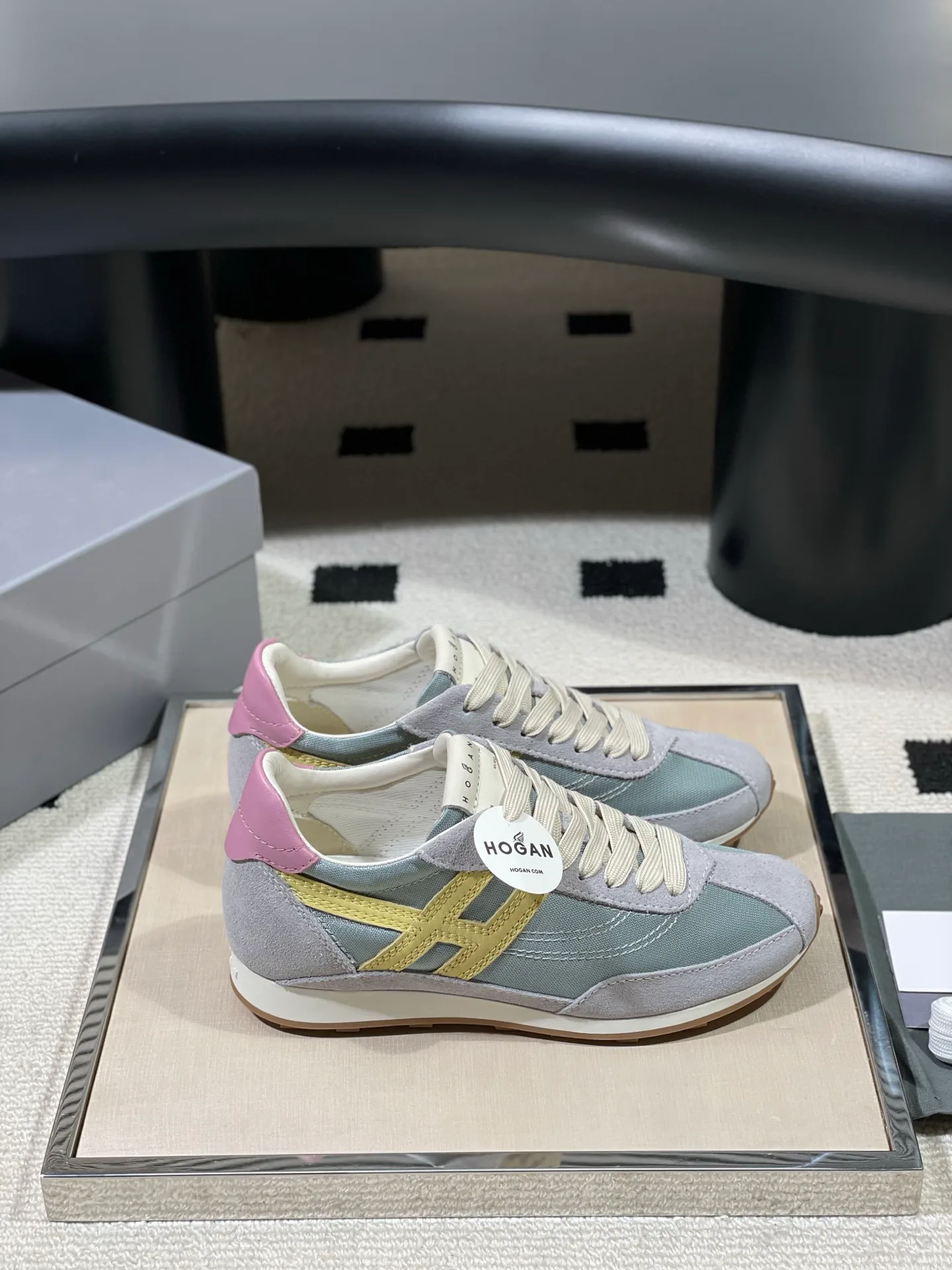 Кроссовки Женские Hogan 11758684