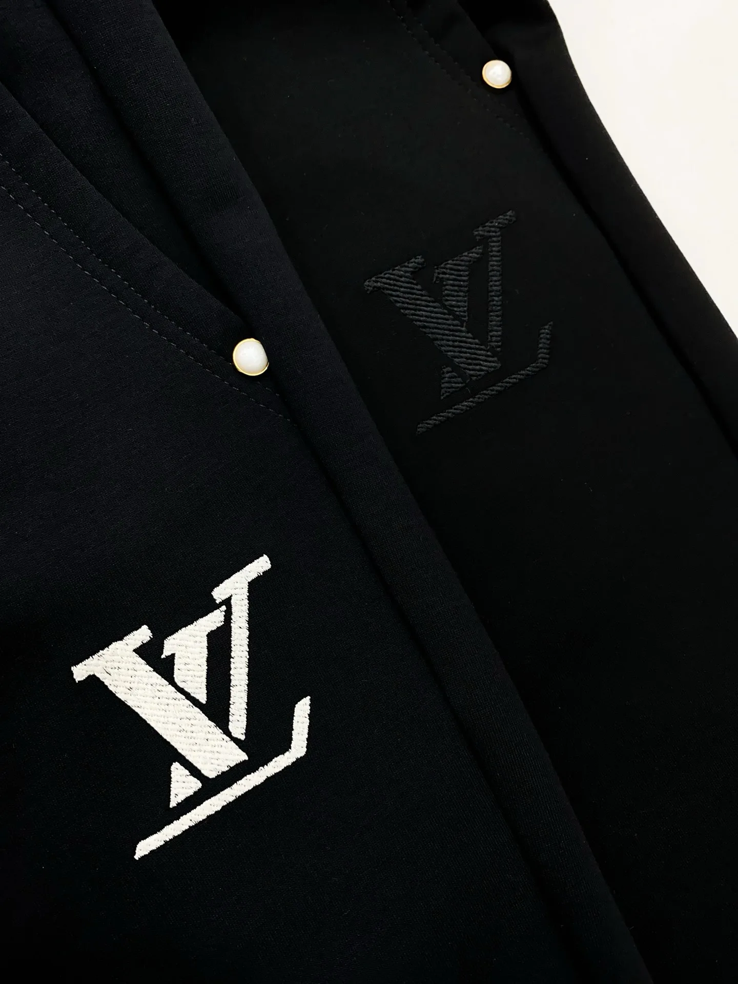 Брюки Мужские Louis Vuitton 9861764