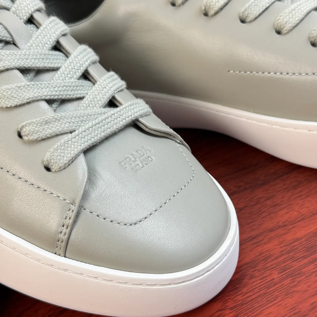 Кроссовки Мужские Prada 16935028