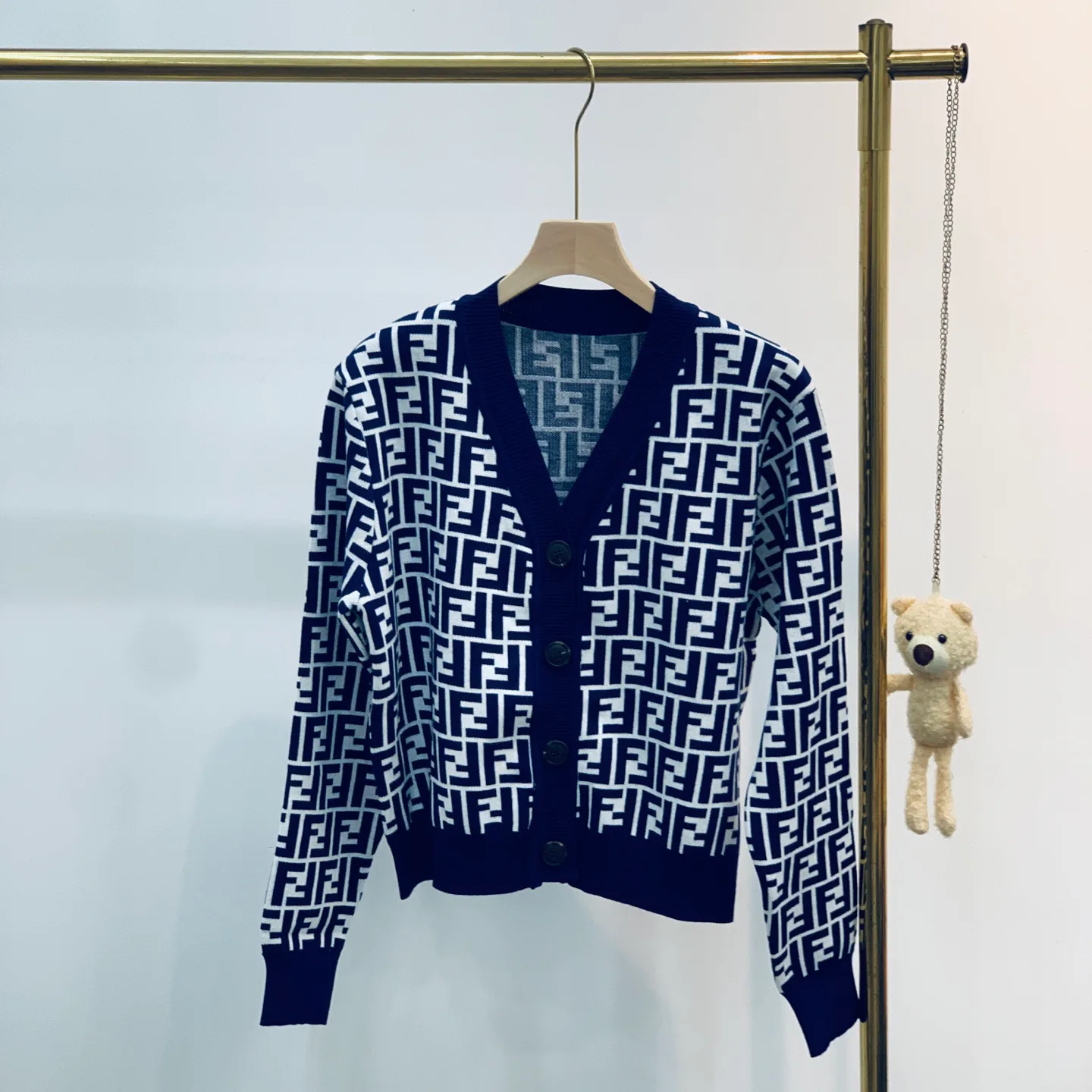 Джемперы И Свитеры Женские Fendi 18263511