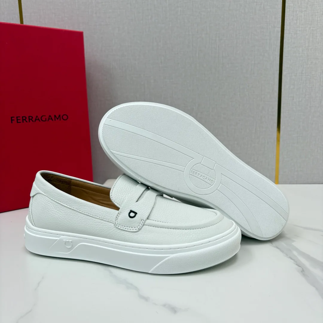 Лоферы И Мокасины Женские Salvatore Ferragamo 17936403