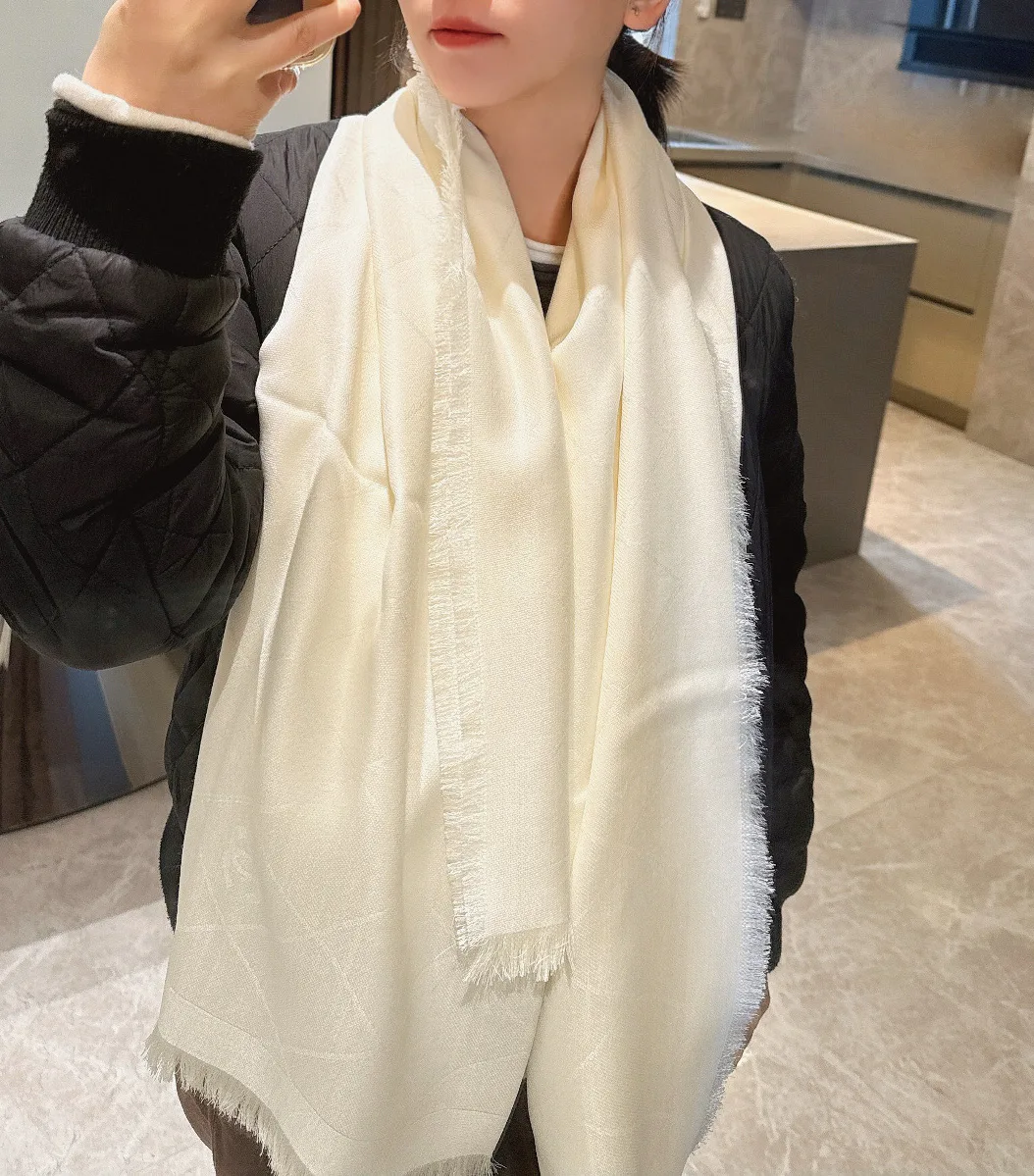 Шарфы Chanel 1303397