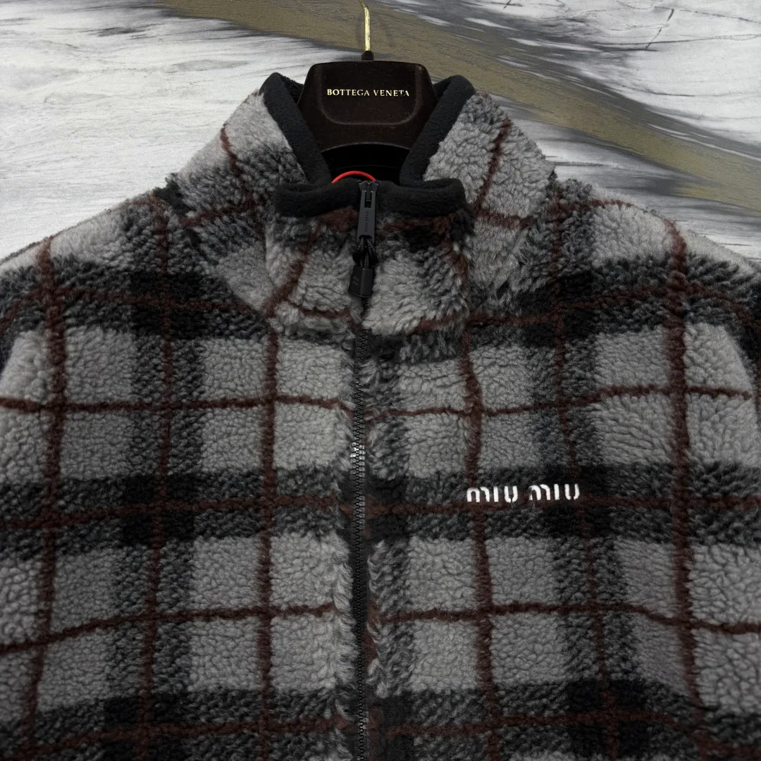 Куртки И Пуховики Мужские Miu Miu 2234854