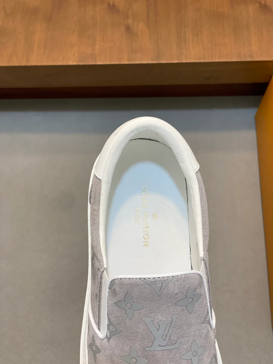 Кроссовки Мужские Louis Vuitton 17934199