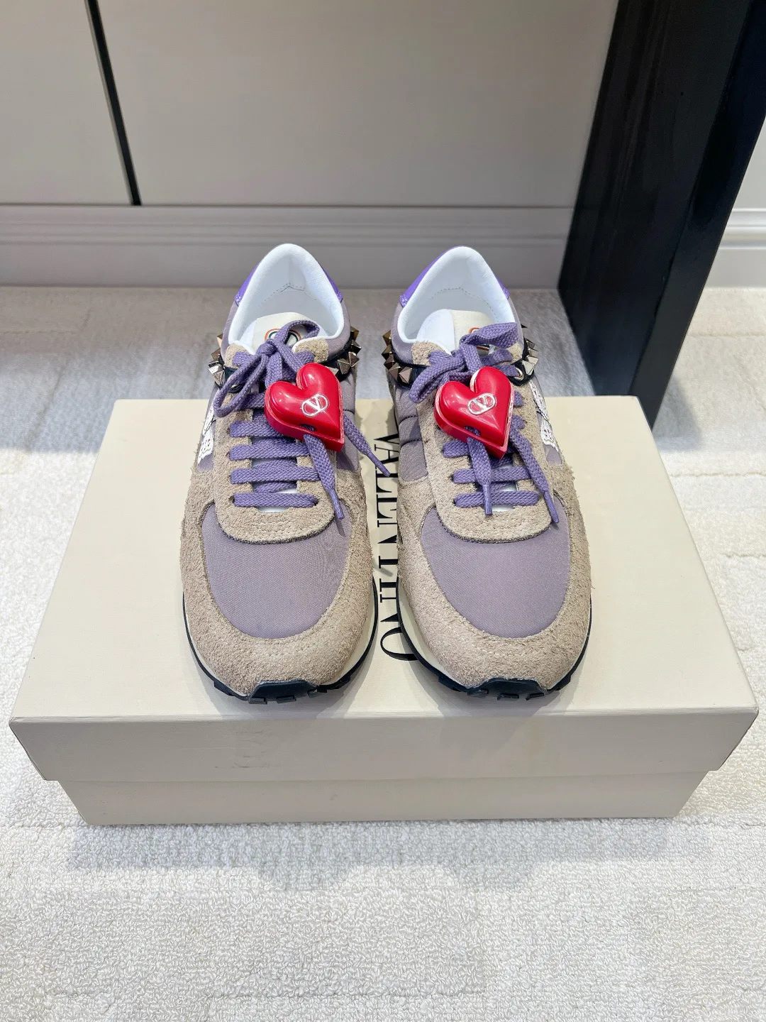 Кроссовки Женские Valentino 18436564