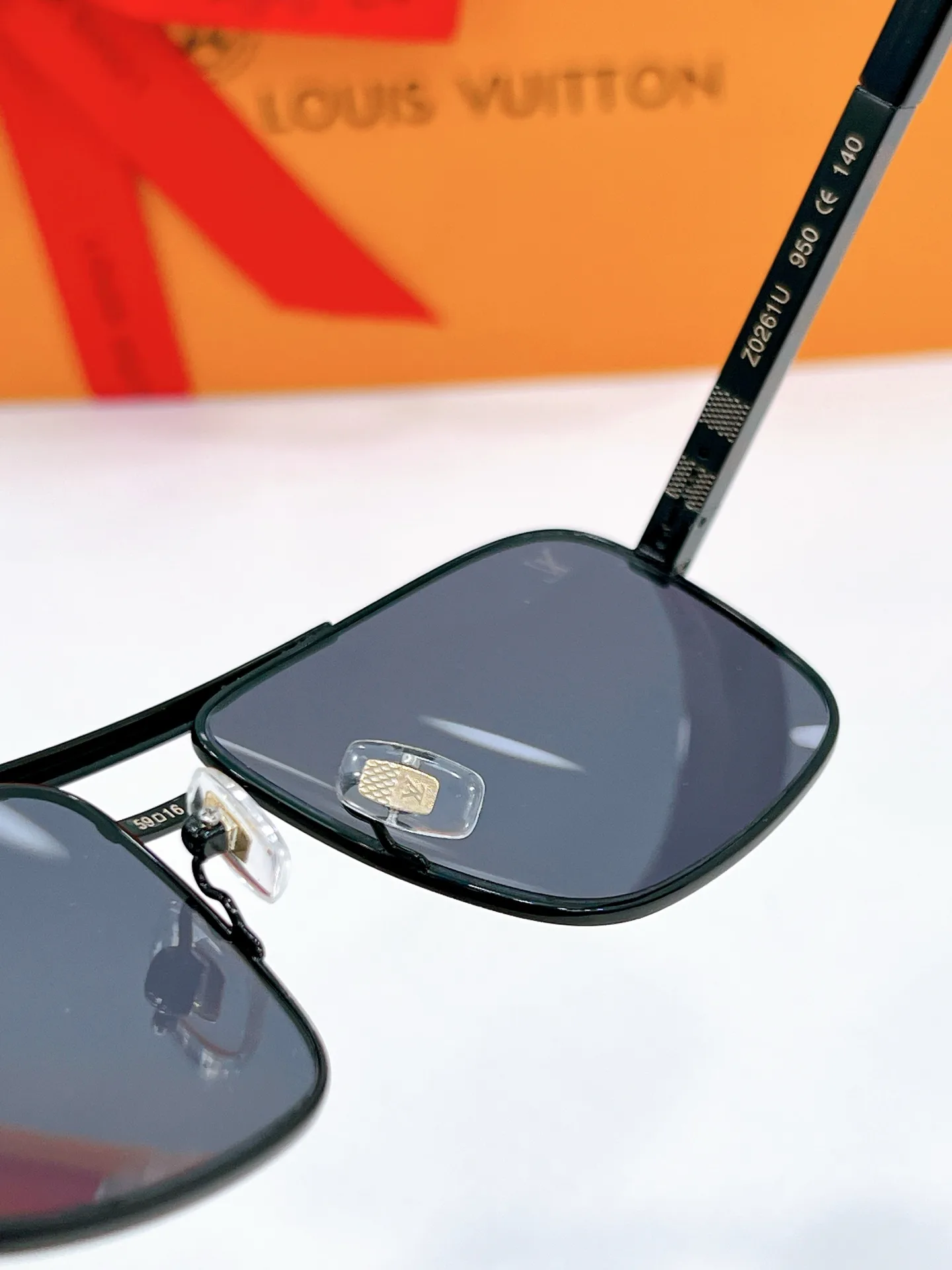 Очки Louis Vuitton 11451985