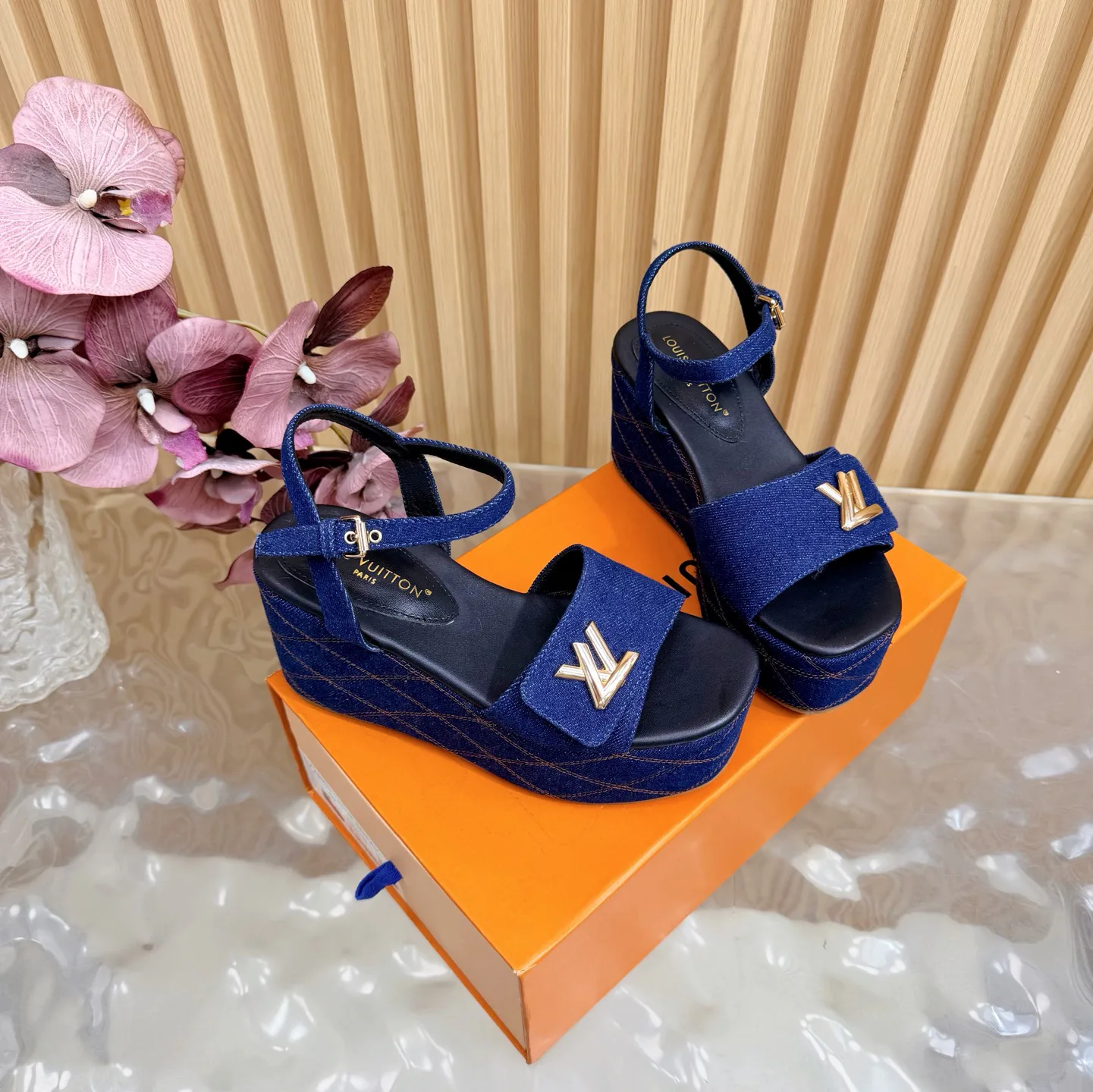 Босоножки Женские Louis Vuitton 1881577