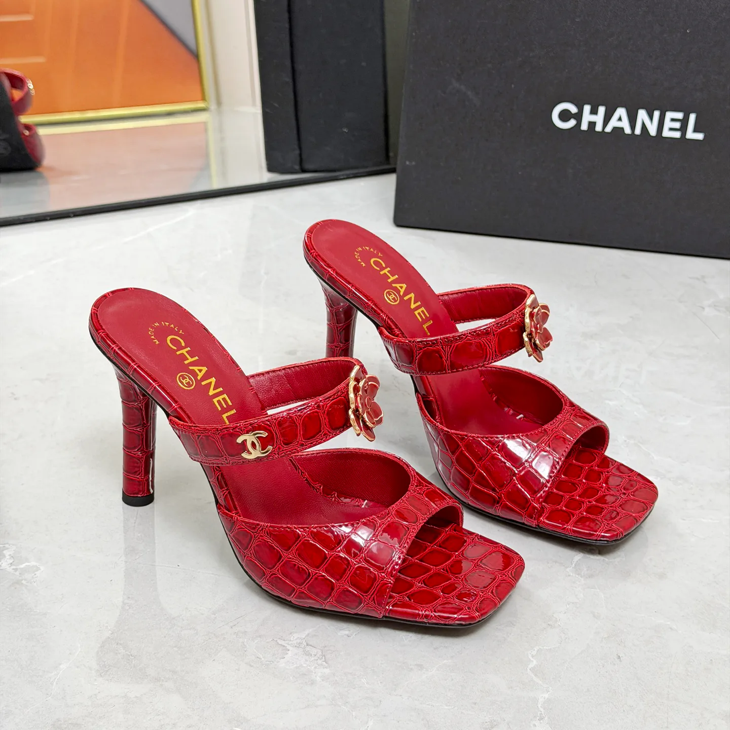 Босоножки Женские Chanel 17335034