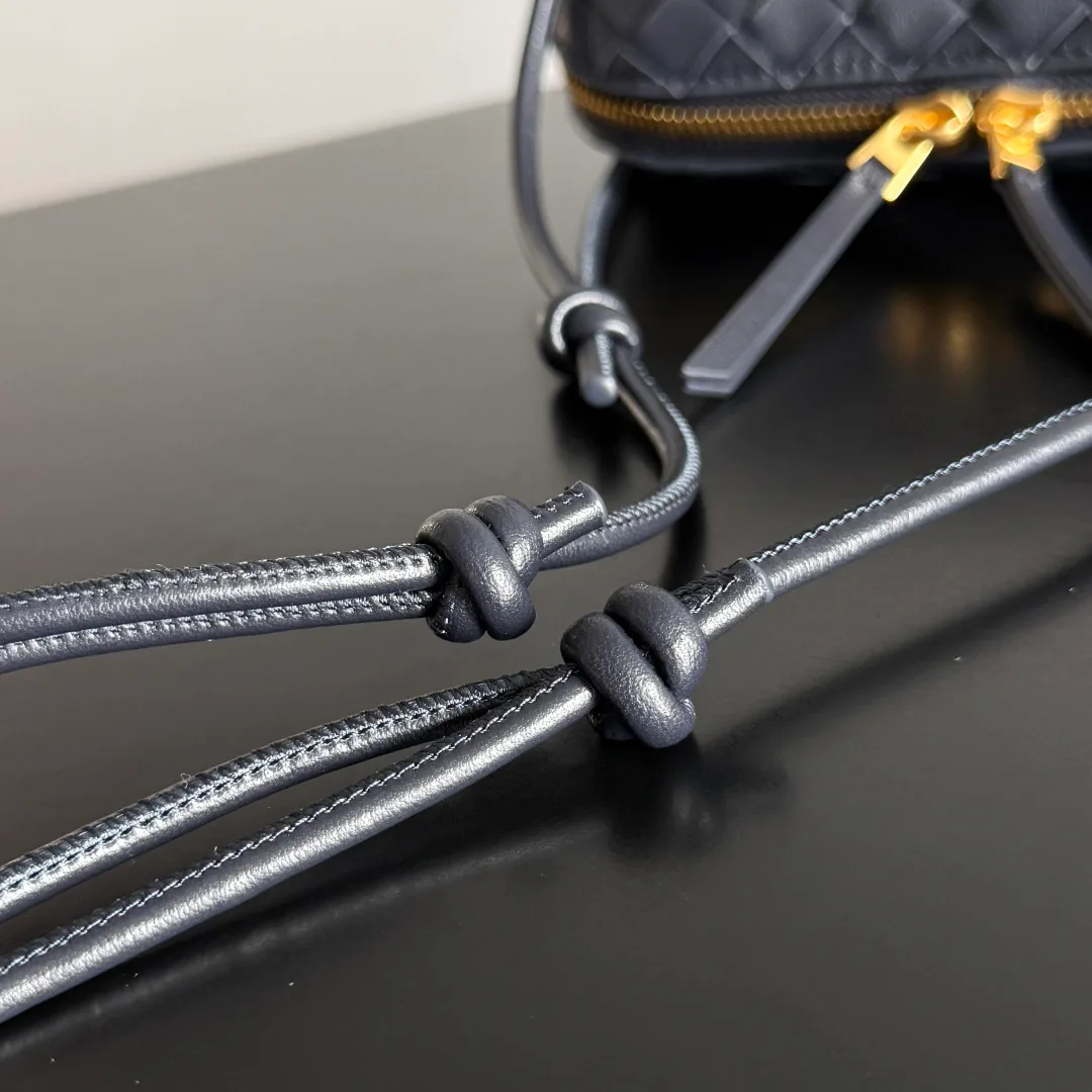 Сумки На Ремне Женские Bottega Veneta 11386906