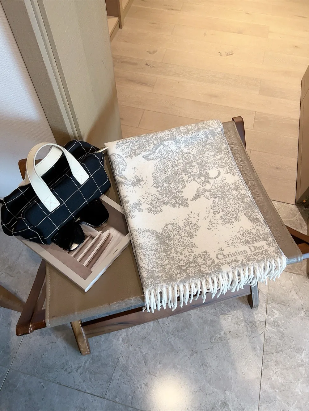 Шарфы Christian Dior 5433