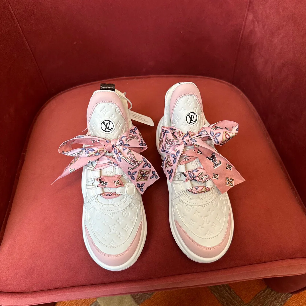 Кроссовки Женские Louis Vuitton 16495