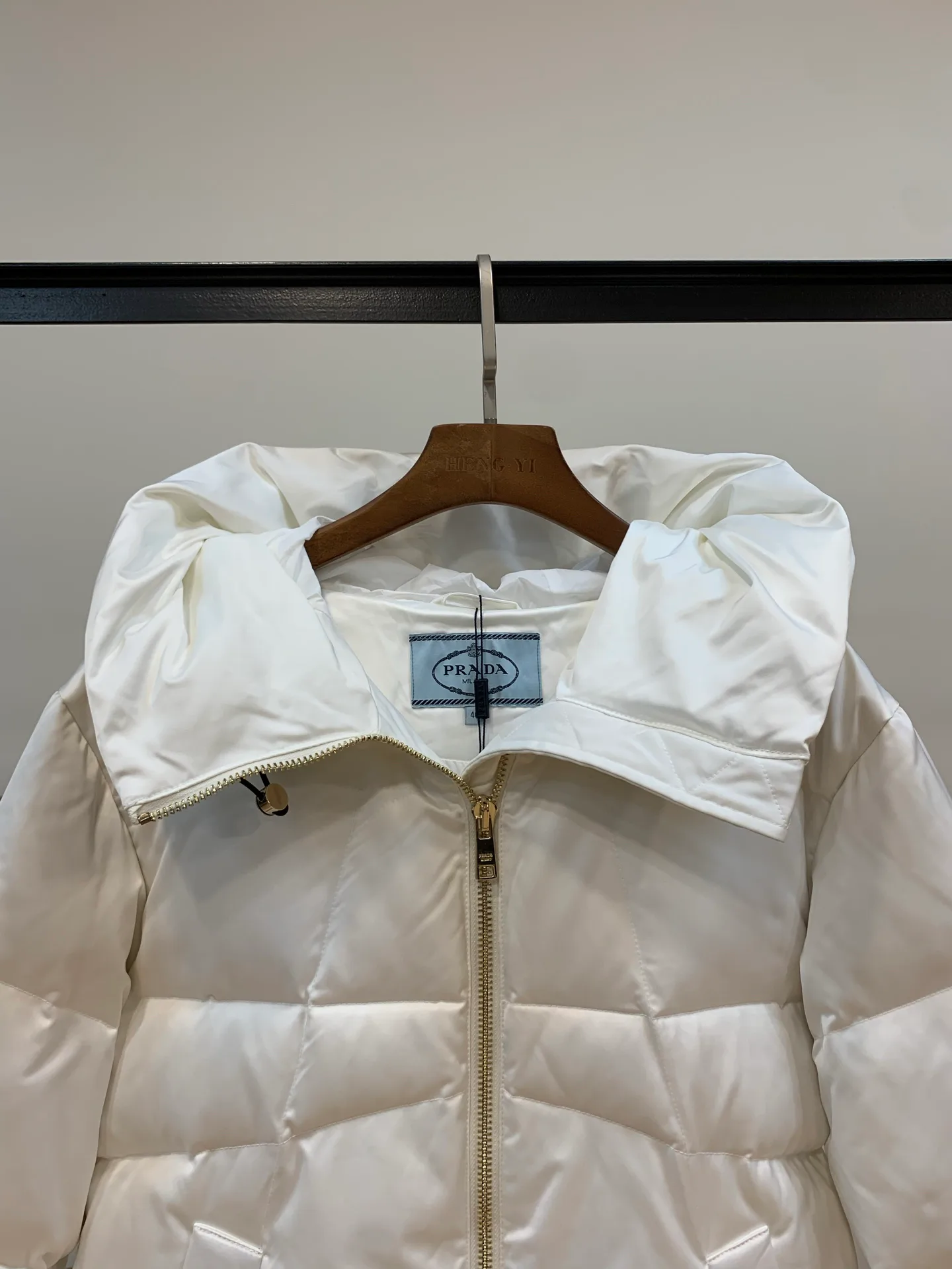 Куртки И Пуховики Женские Prada 788925