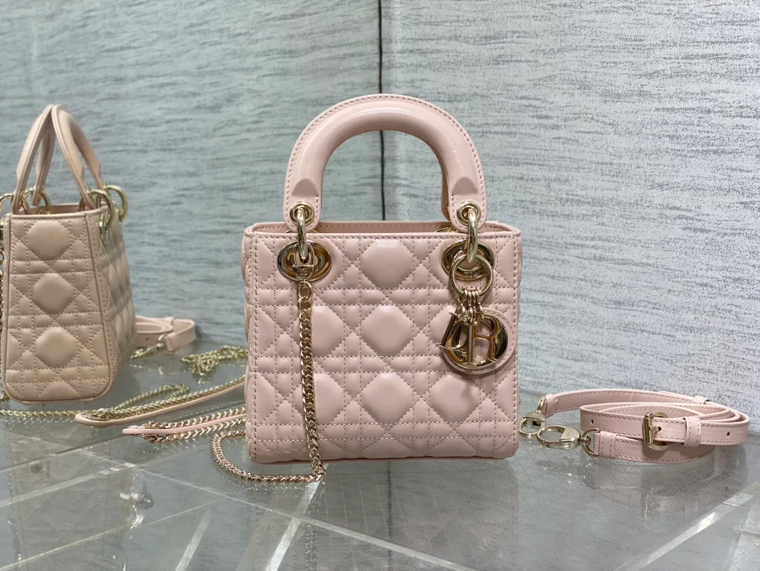 Классические Сумки Женские Christian Dior 11685154