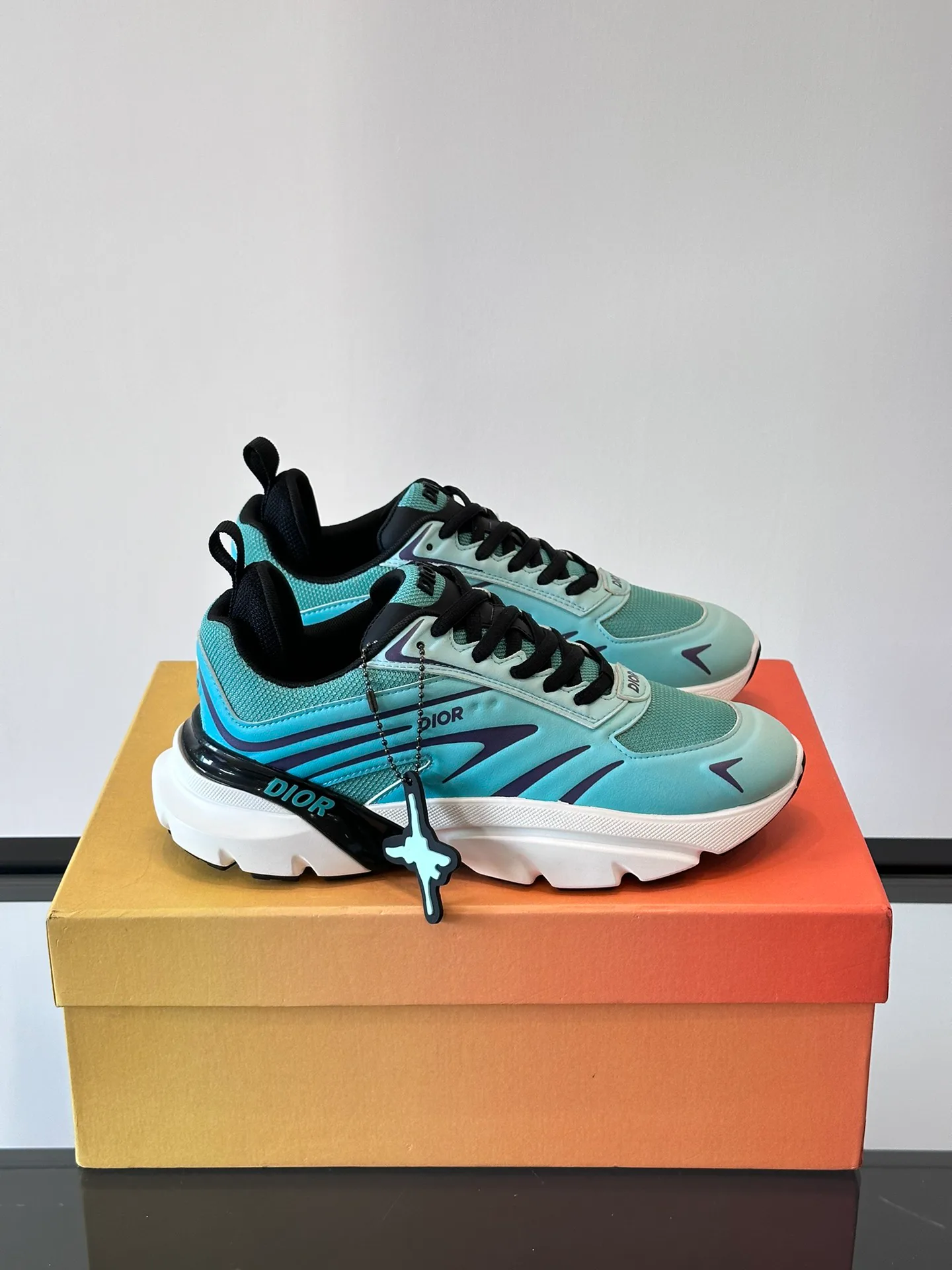 Кроссовки Женские Christian Dior 11426289