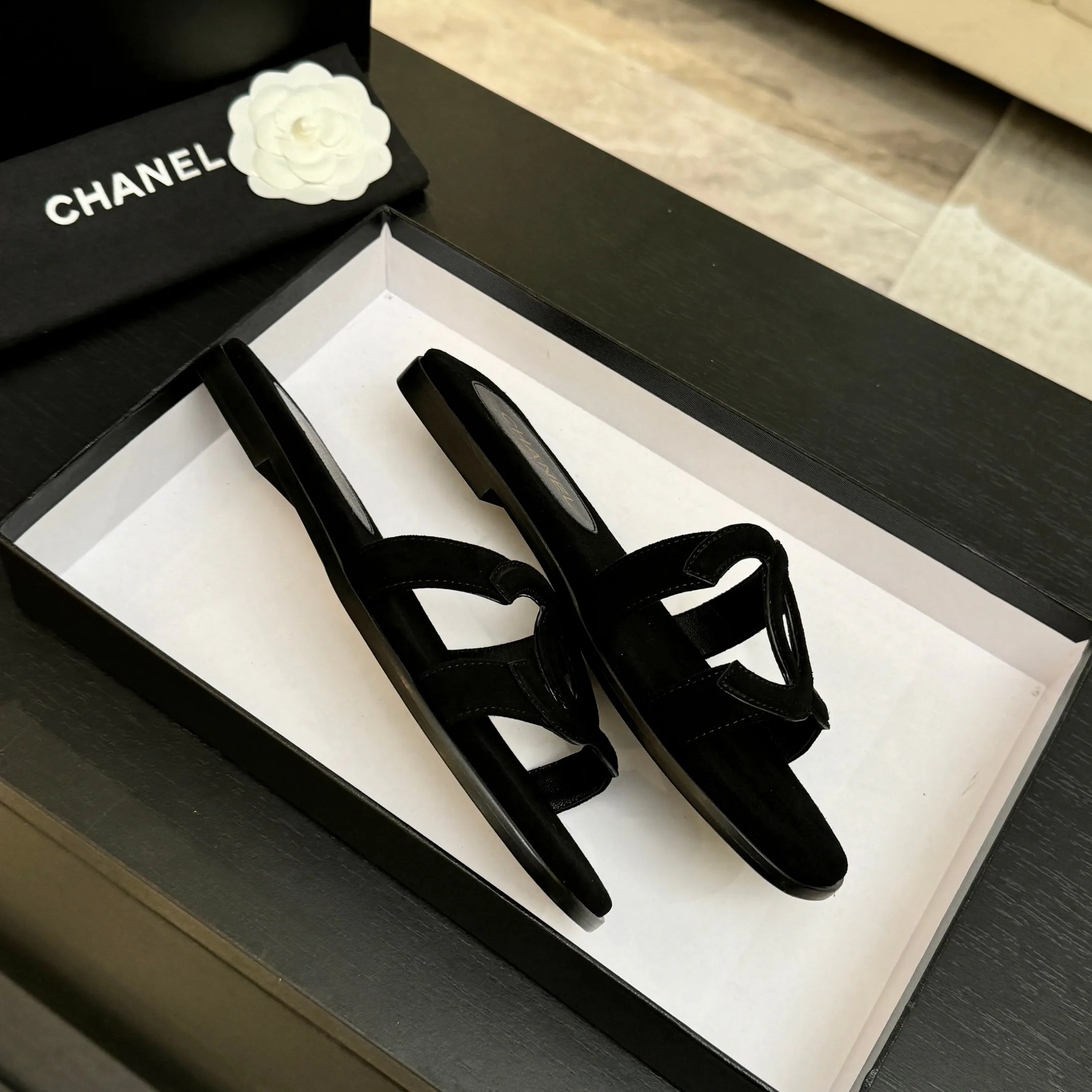 Сандалии Женские Chanel 11722359