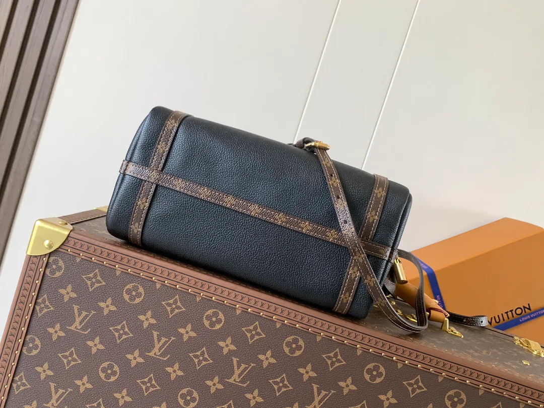 Классические Сумки Женские Louis Vuitton 11394897