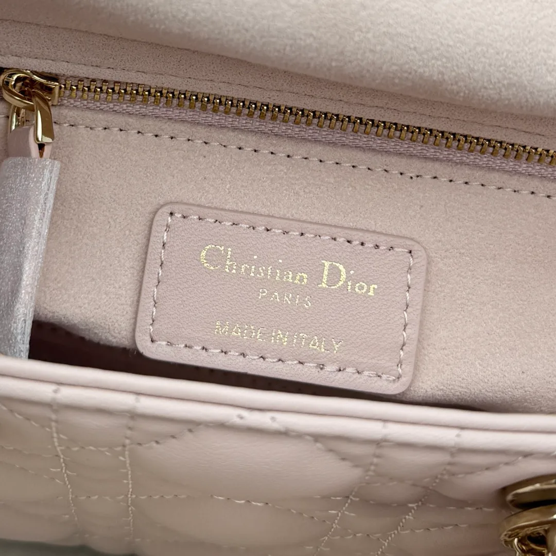 Классические Сумки Женские Christian Dior 18116218