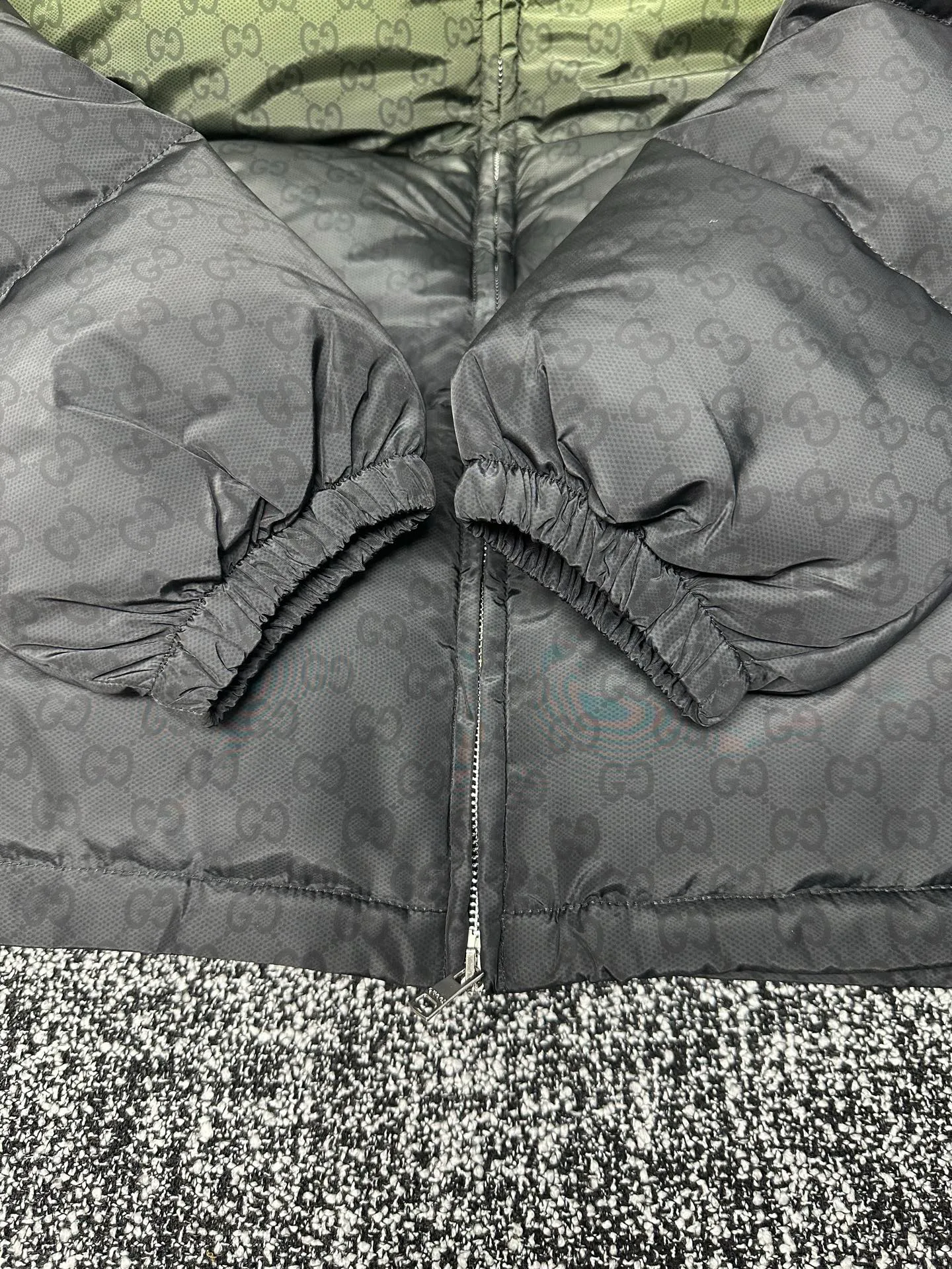 Куртки И Пуховики Женские Gucci 412859