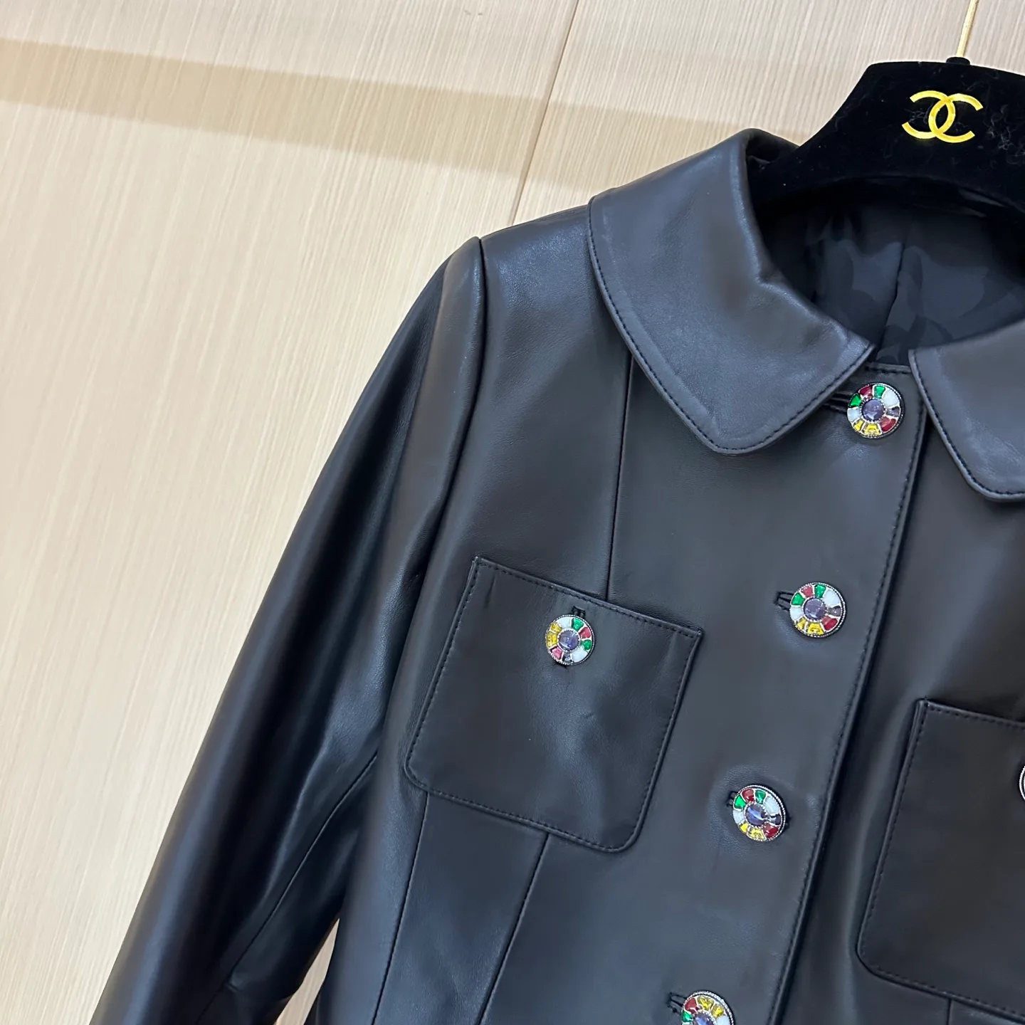 Кожаные Куртки И Дублёнки Женские Chanel 11208294