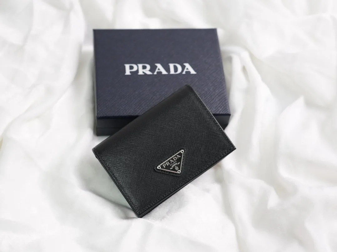 Кошельки Prada 393829