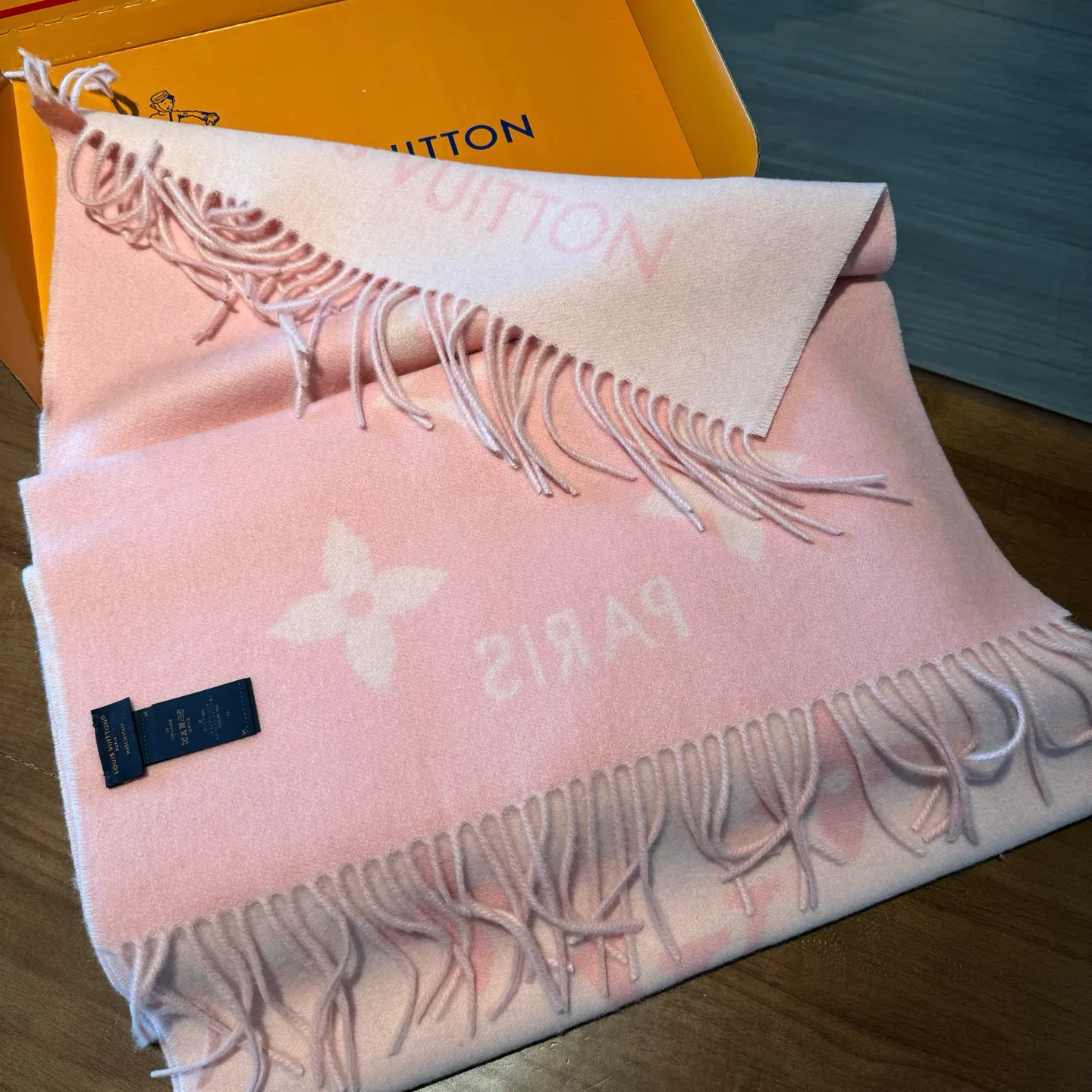 Шарфы Louis Vuitton 895138