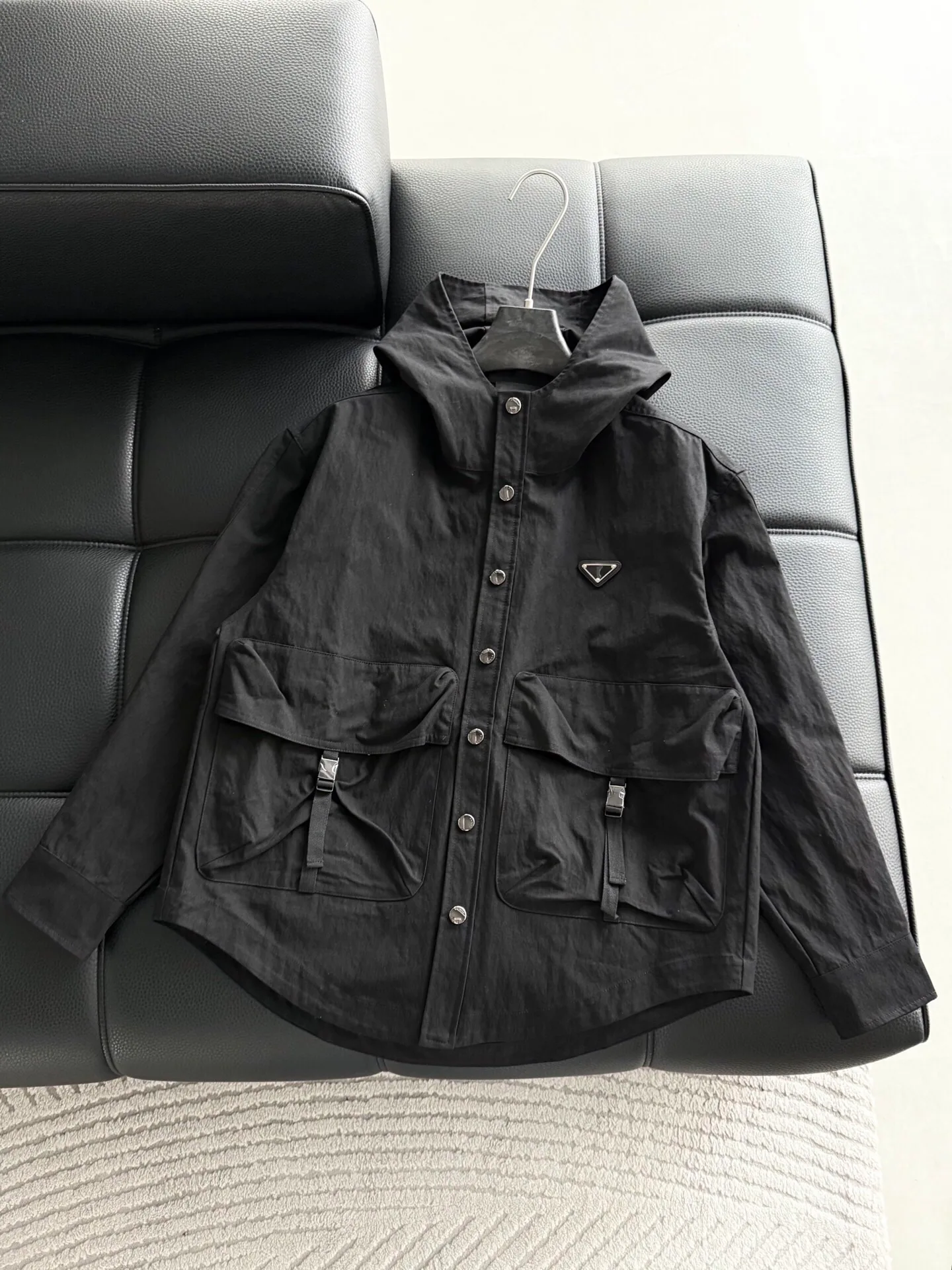 Куртки И Пуховики Мужские Prada 9729797