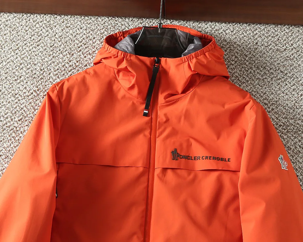 Куртки И Пуховики Мужские Moncler 17162494