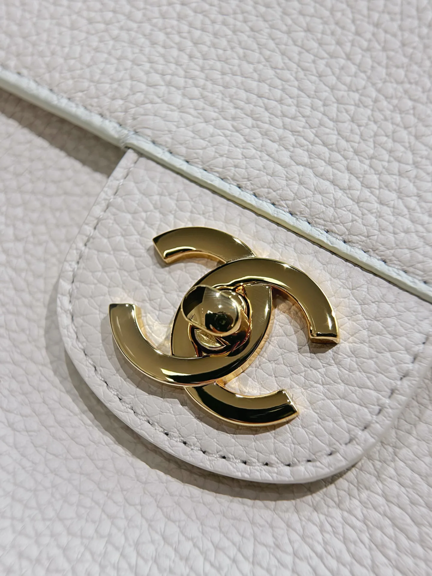 Классические Сумки Женские Chanel 18147985