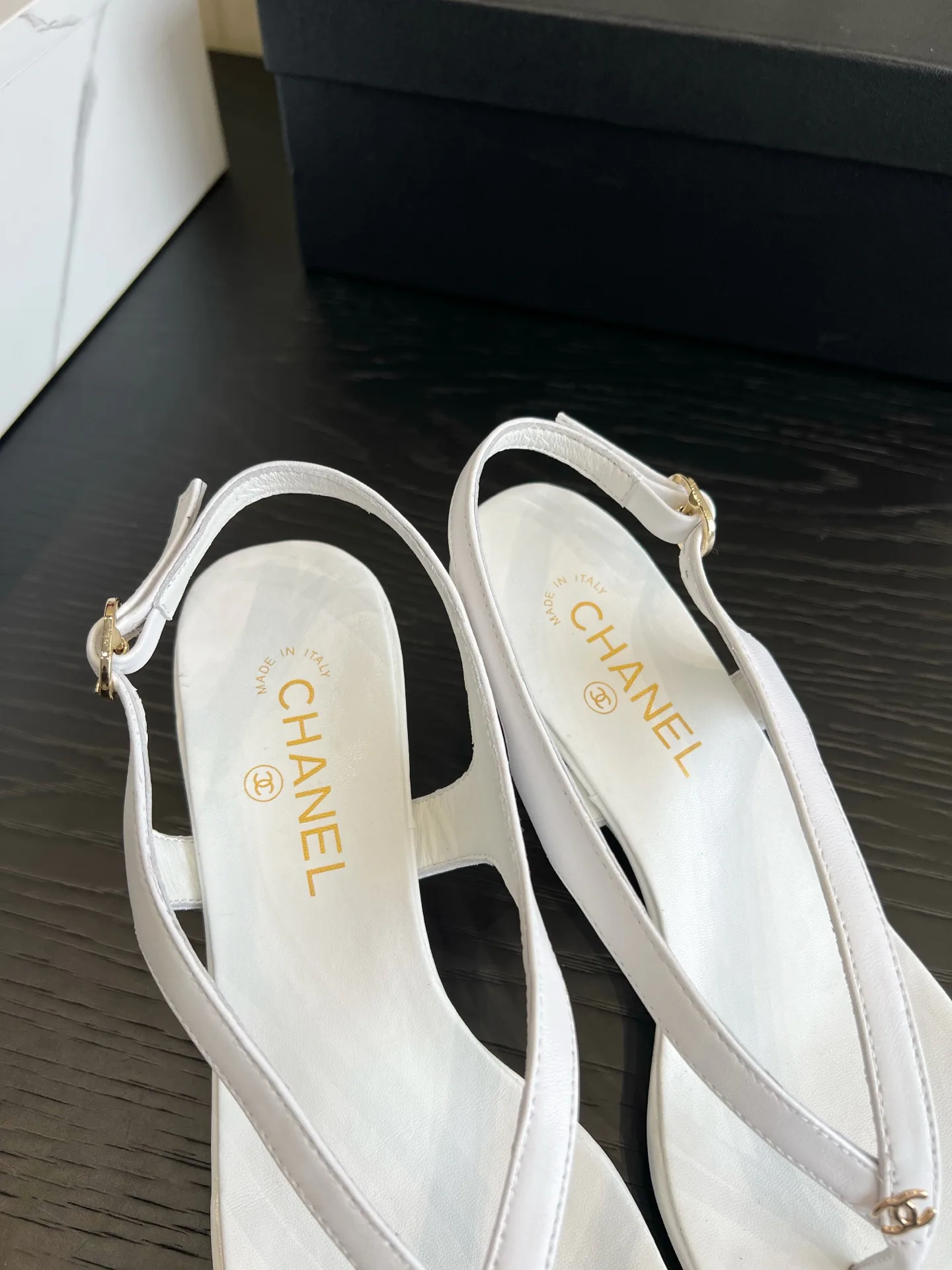 Босоножки Женские Chanel 16954159