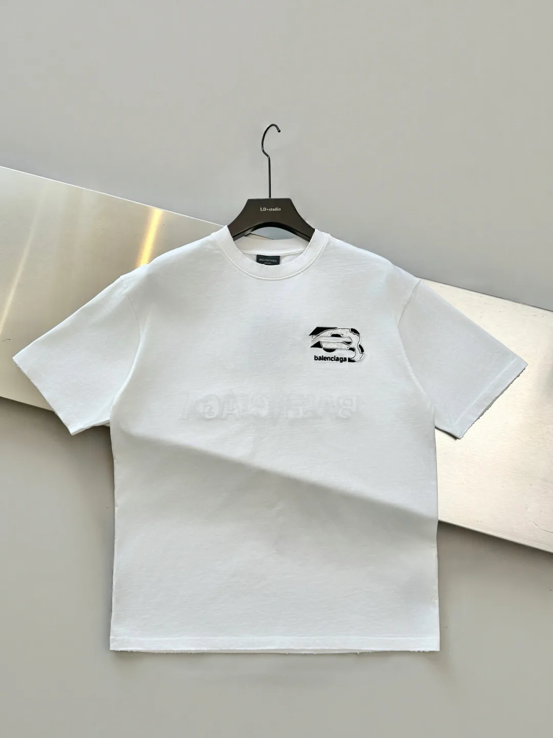 Футболки Женские Balenciaga 11484471