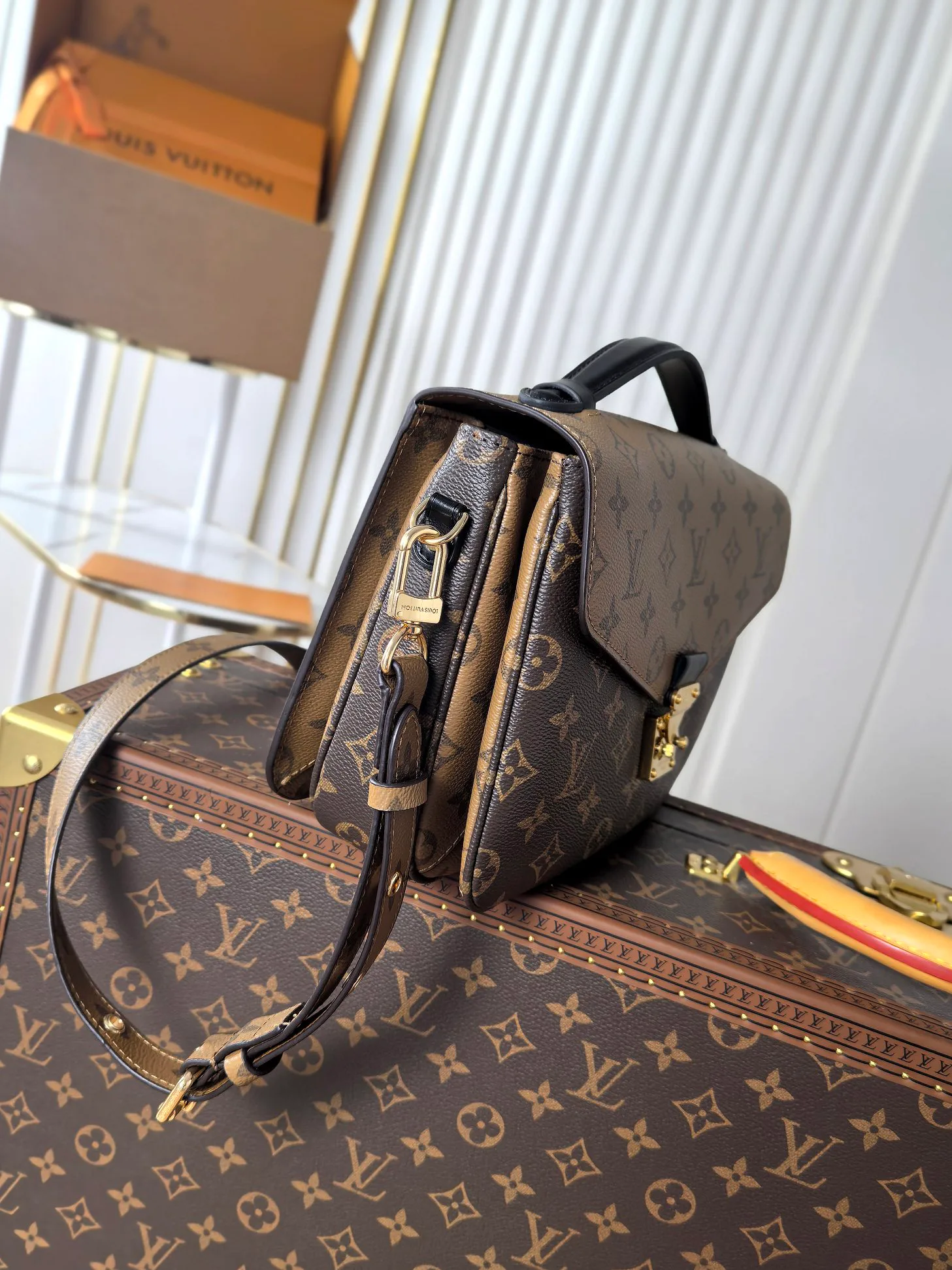 Классические Сумки Женские Louis Vuitton 13153273