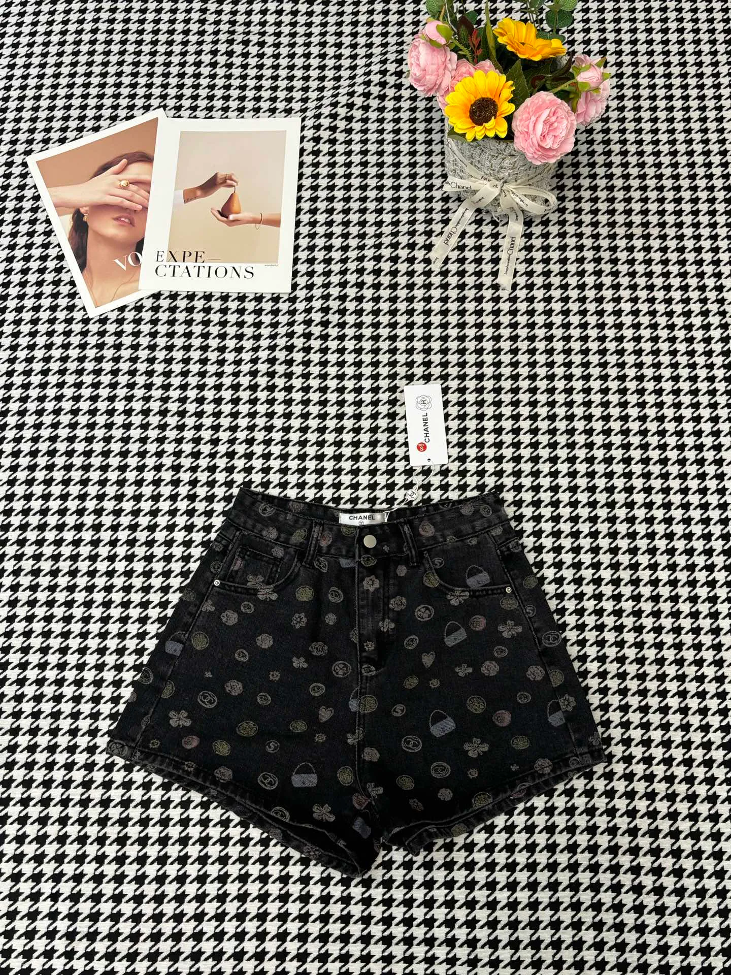 Шорты Женские Chanel 5051022