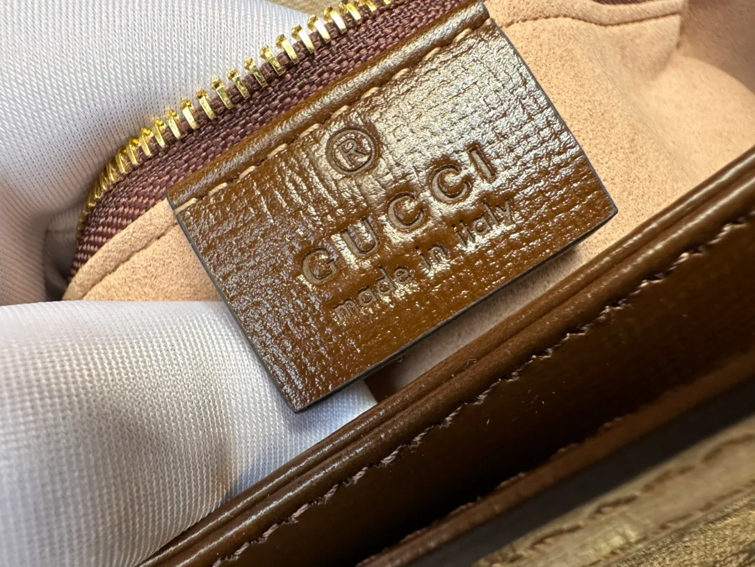 Классические Сумки Женские Gucci 17424820