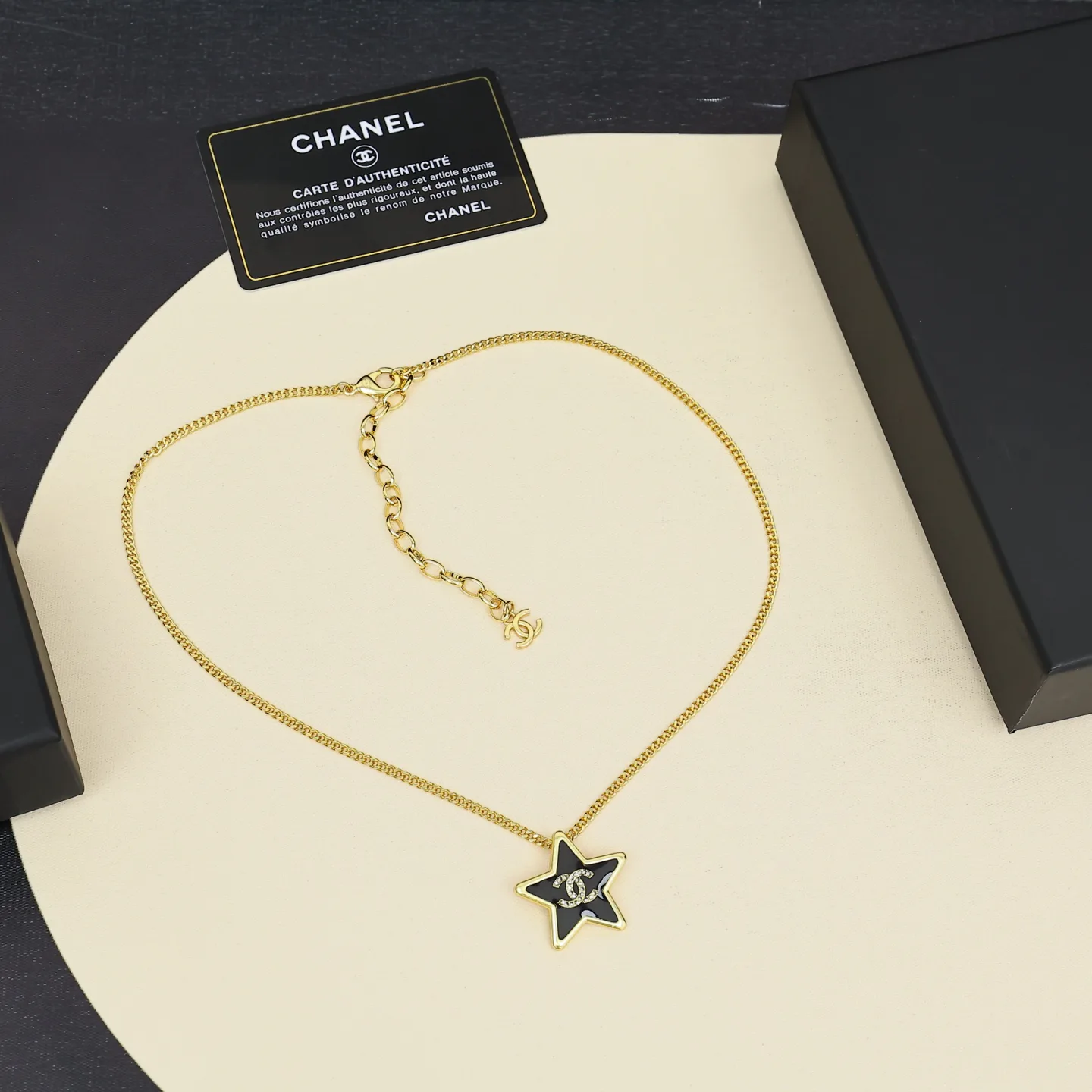Бижутерия Chanel 273739
