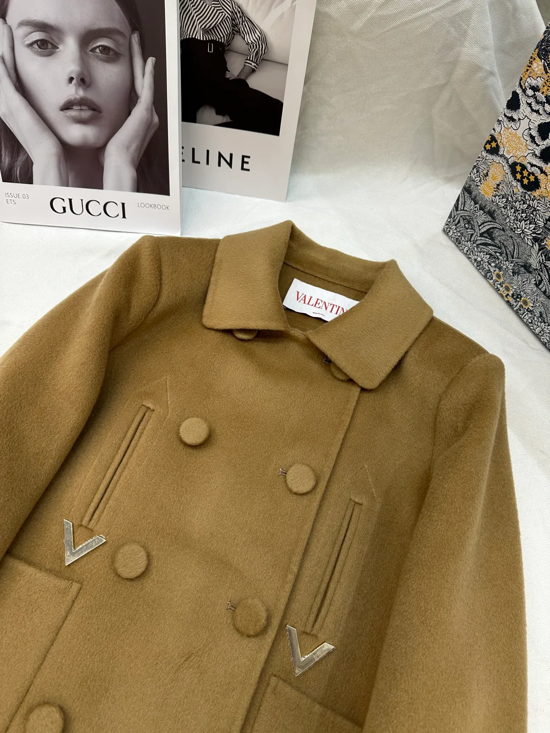 Куртки И Пуховики Женские Valentino 68527