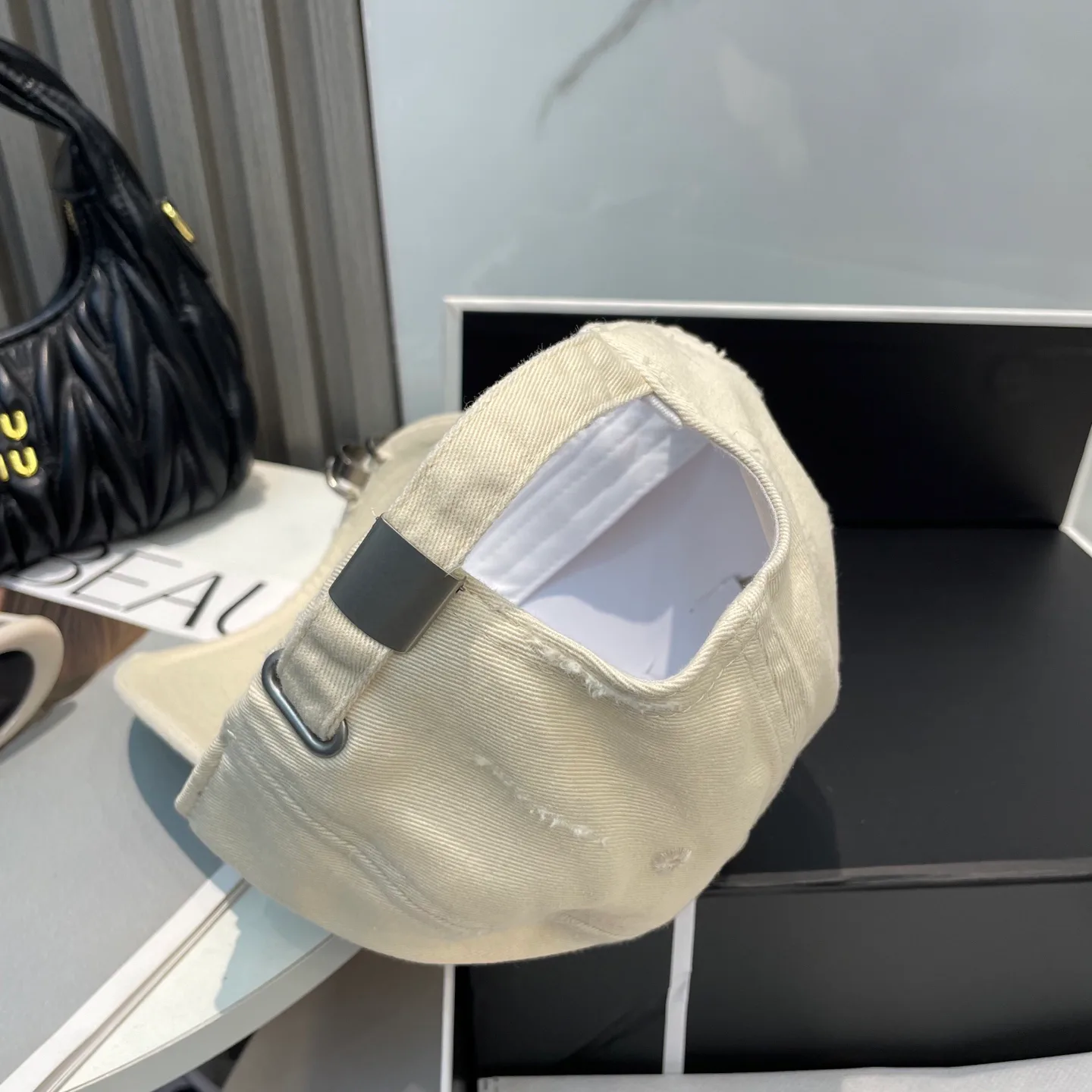 Головные Уборы Balenciaga 336869