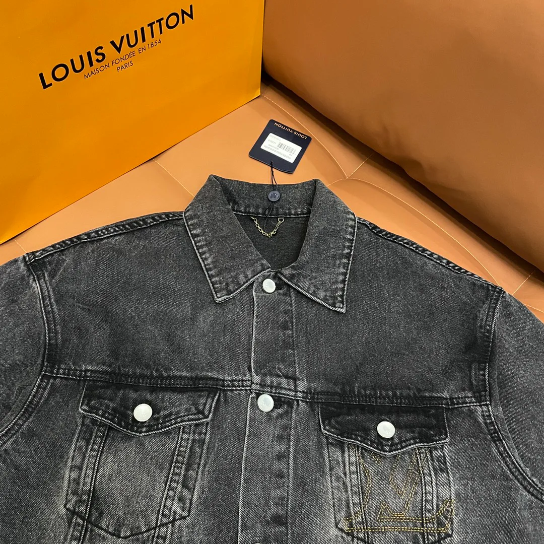 Куртки И Пуховики Женские Louis Vuitton 147770