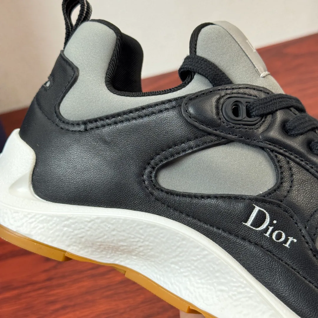 Кроссовки Мужские Christian Dior 18119035