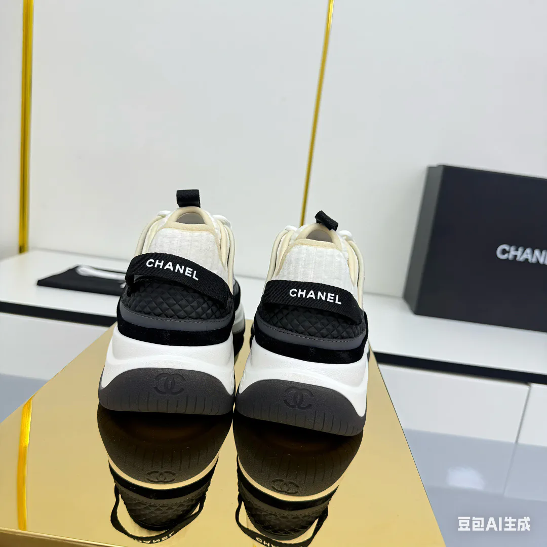 Кроссовки Женские Chanel 4502704