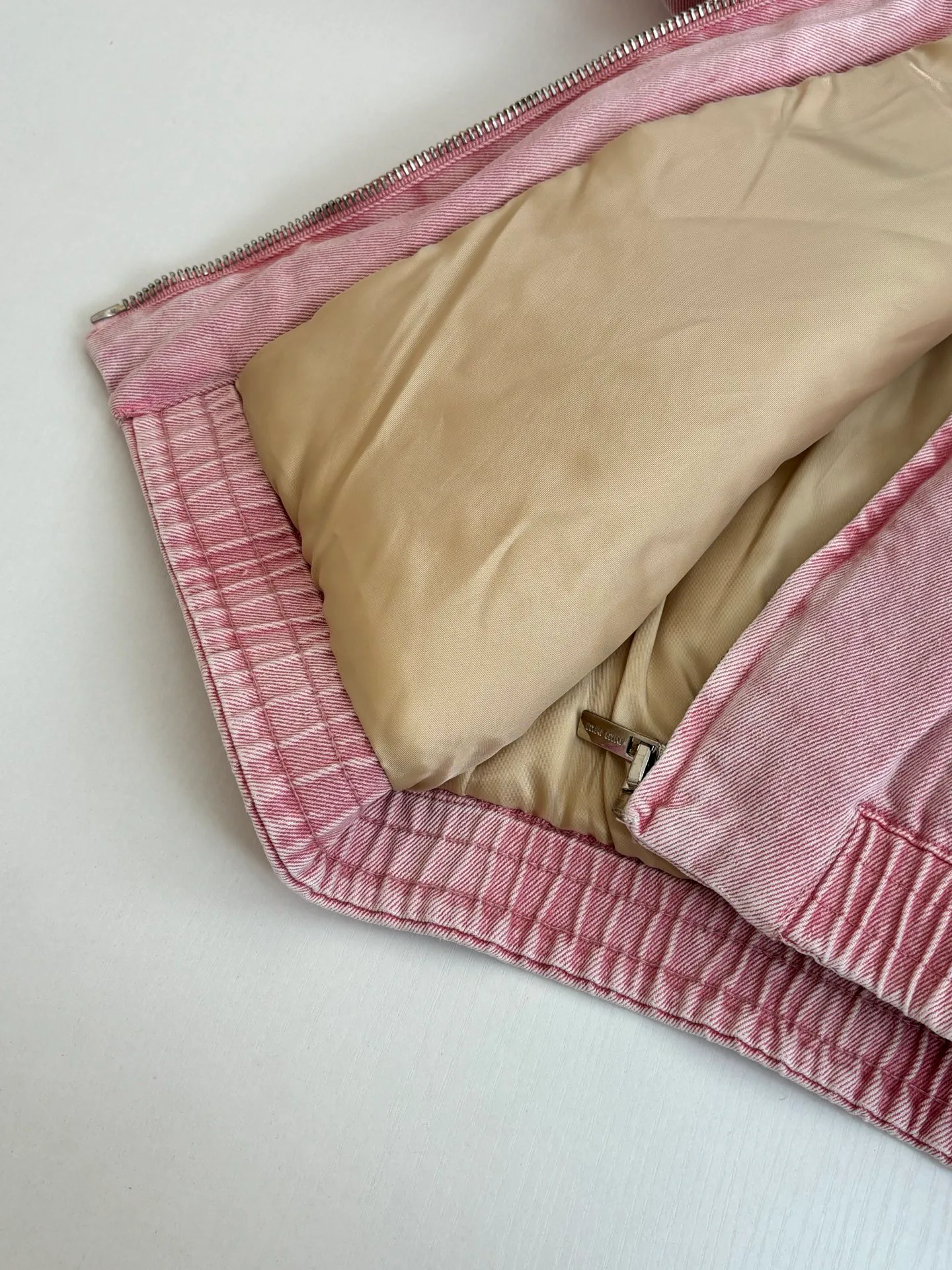 Куртки И Пуховики Женские Miu Miu 1493577