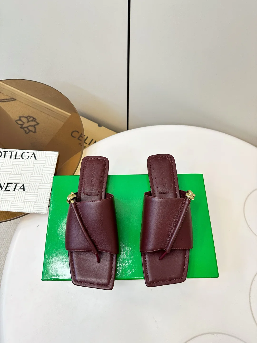 Шлепанцы Женские Bottega Veneta 490697